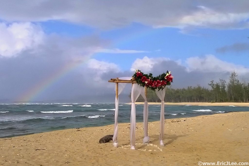 Hawaii wedding, complete with post-ceremony rainbow. Congrats Monica and Aileen!
